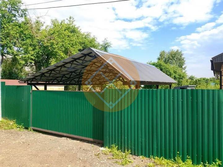 двускатный навес из профнастила